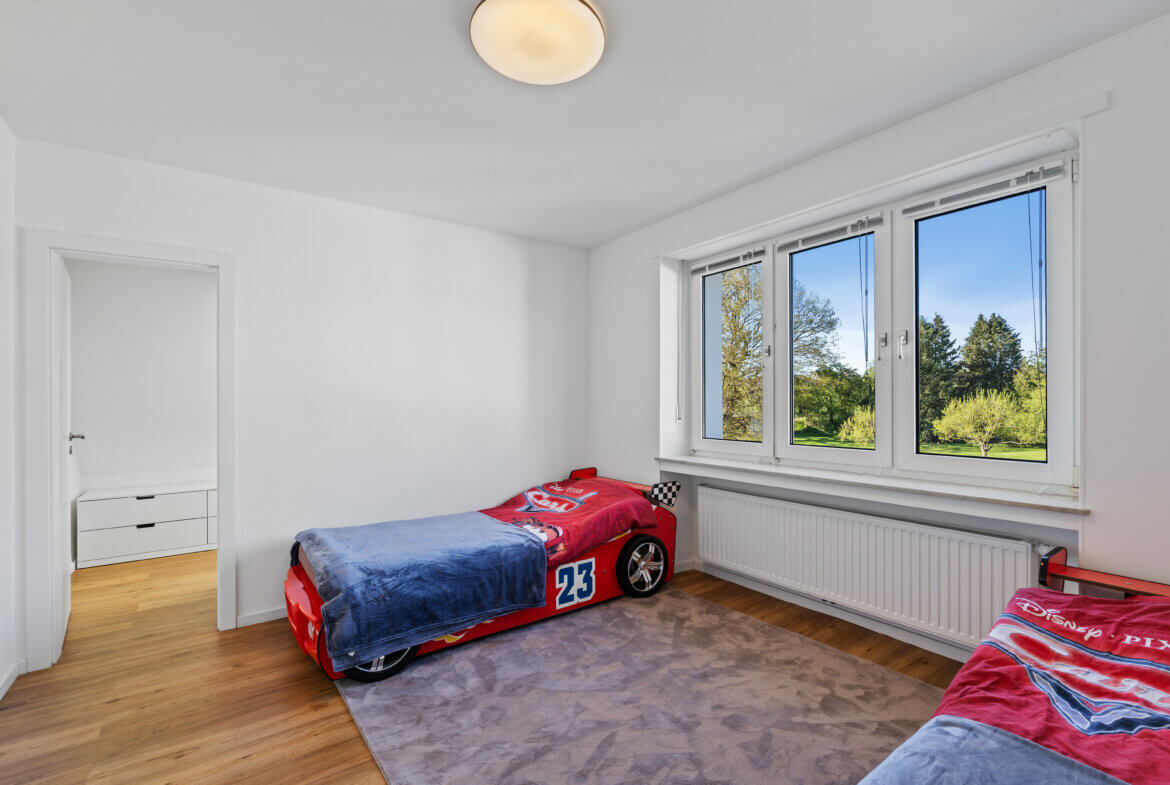 Hagen 16