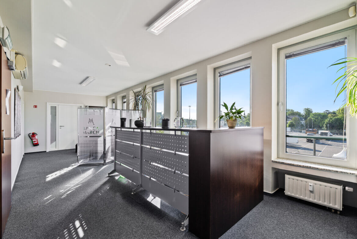 Bureau Glacis-5